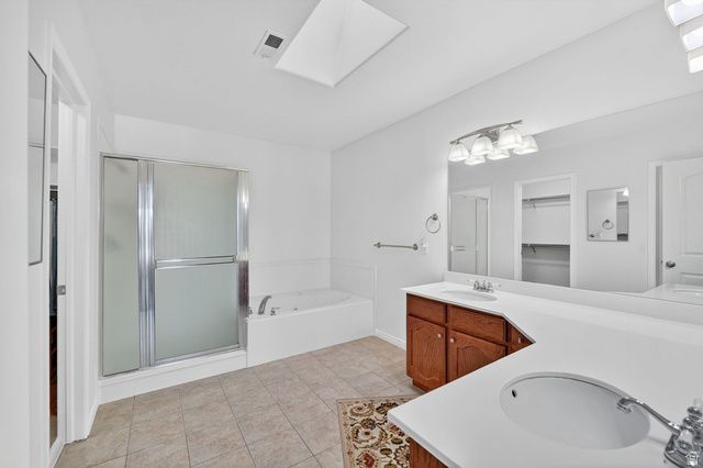 2293 W AUGUST FARMS CIR, West Valley City, UT 84119