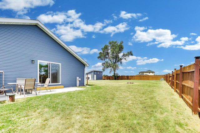 528 Valencia DRIVE, Delavan, WI 53115