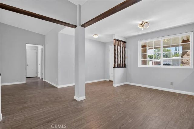 19448 Blythe, Reseda, CA 91335