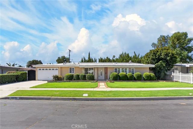 19448 Blythe, Reseda, CA 91335
