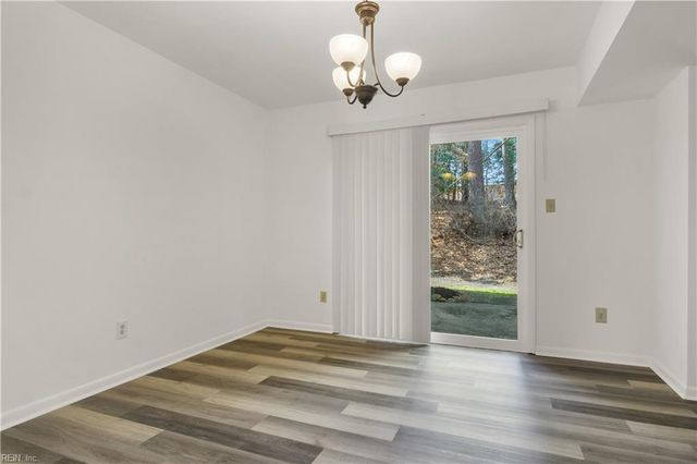 11 Spring W, Williamsburg, VA 23188