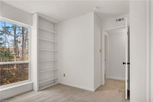 11 Spring W, Williamsburg, VA 23188