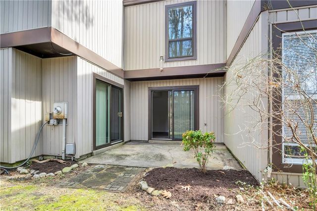 11 Spring W, Williamsburg, VA 23188