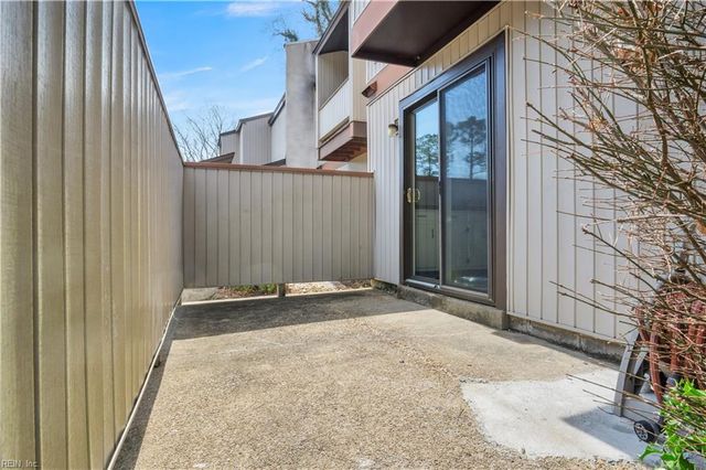 11 Spring W, Williamsburg, VA 23188