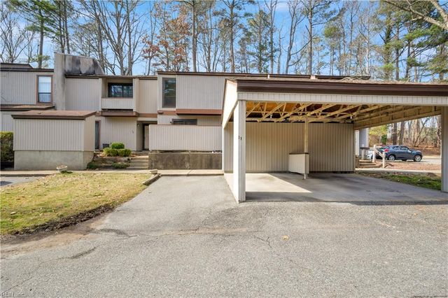 11 Spring W, Williamsburg, VA 23188