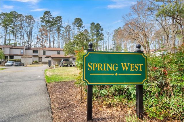 11 Spring W, Williamsburg, VA 23188