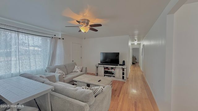 505 Delmar Road, Jacksonville, NC 28540