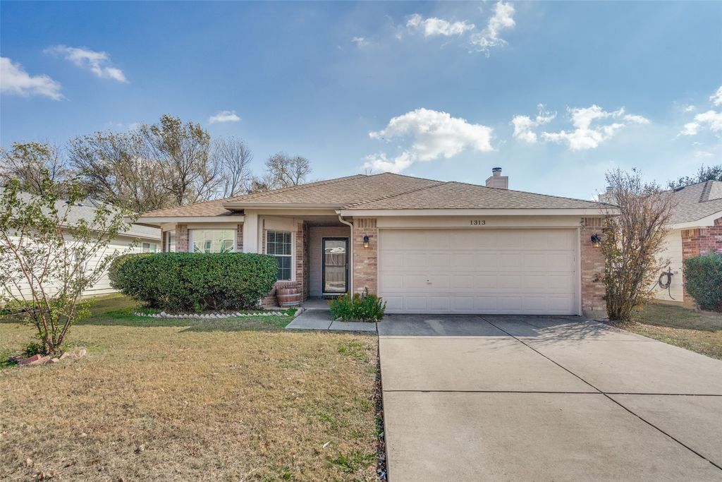 1313 Oak Hollow Lane, Anna, TX 75409