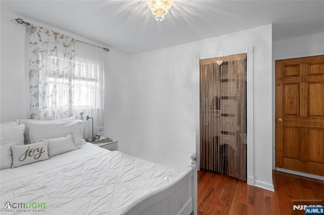 312 6th Street, Palisades Park, NJ 07650