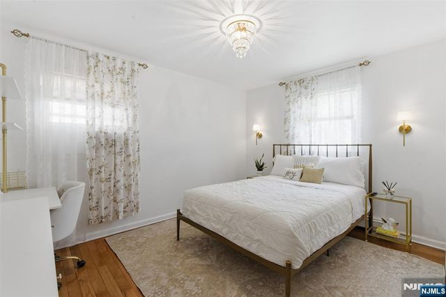 312 6th Street, Palisades Park, NJ 07650