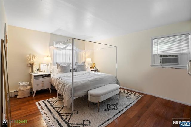 312 6th Street, Palisades Park, NJ 07650