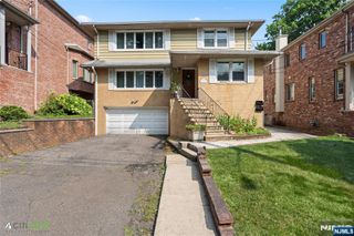 312 6th Street, Palisades Park, NJ 07650