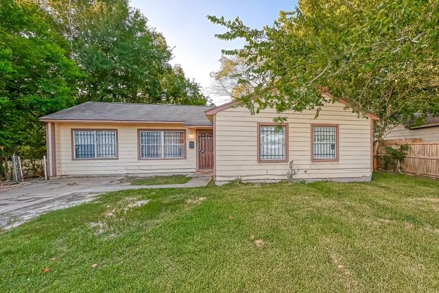 6163 Beldart Street, Houston, TX 77033