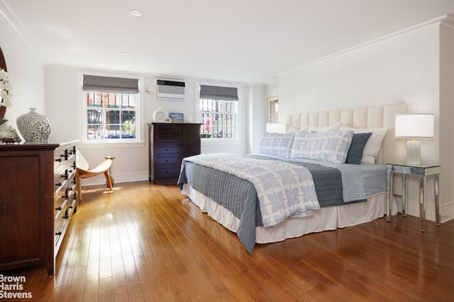408 HENRY Street, New York City, NY 11201