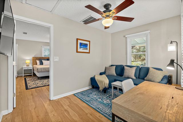 12 Sylvan Dr, St Augustine, FL 32084
