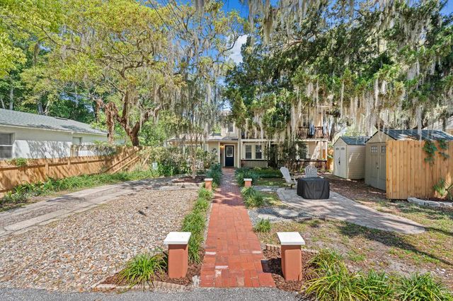 12 Sylvan Dr, St Augustine, FL 32084