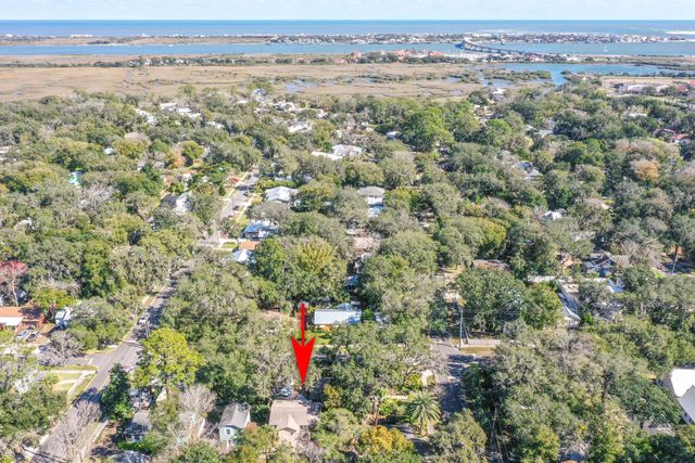 12 Sylvan Dr, St Augustine, FL 32084