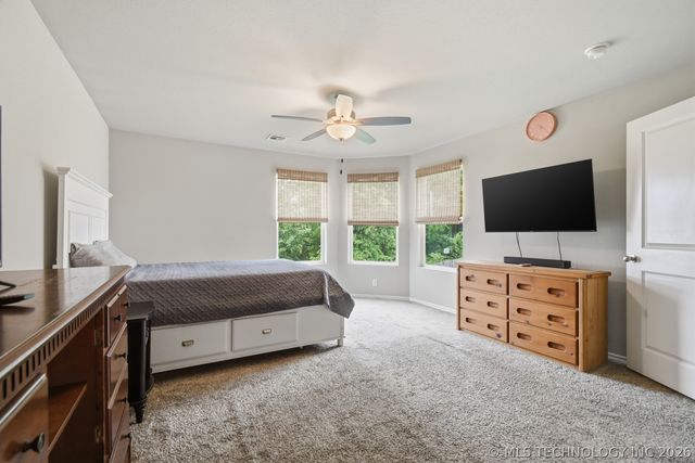 7312 S Indianwood Avenue, Broken Arrow, OK 74011