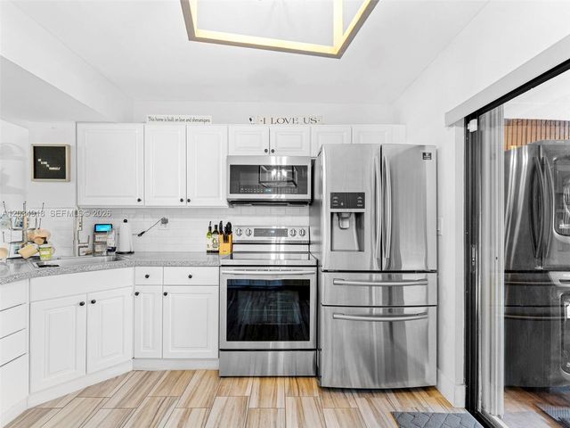 1805 SW 107th Ave 2601, Miami, FL 33165