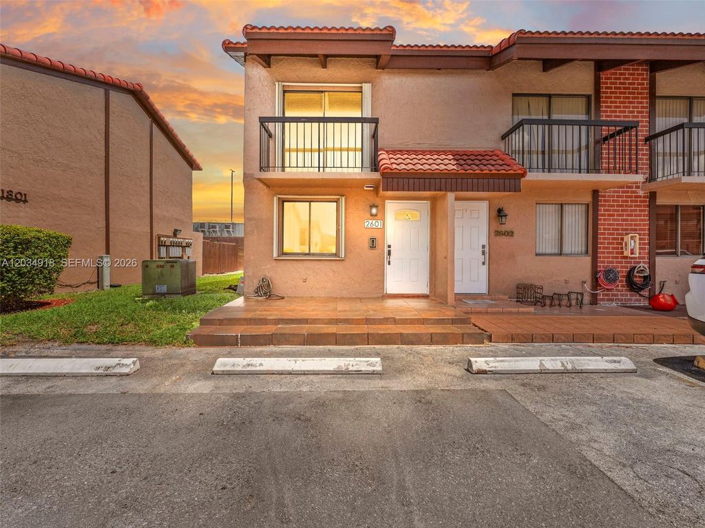 1805 SW 107th Ave 2601, Miami, FL 33165
