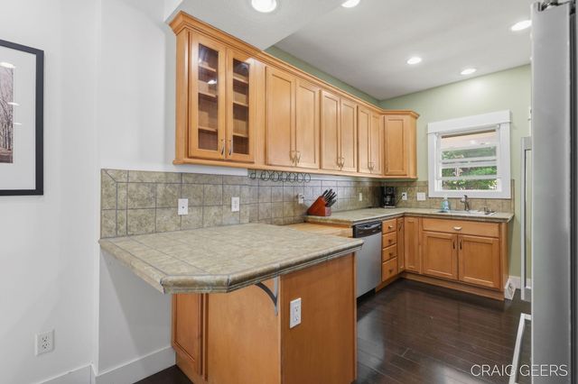 69 Pearl Street, Sparta, MI 49345