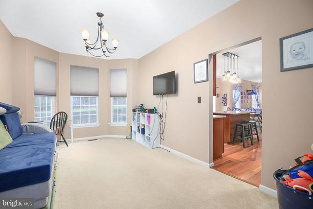 6012 HOT SPRING LN, Fredericksburg, VA 22407