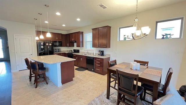 333 ALMANSA STREET, Davenport, FL 33837