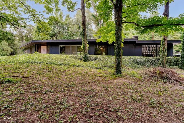 701 Hawthorn Road, New Castle, IN 47362