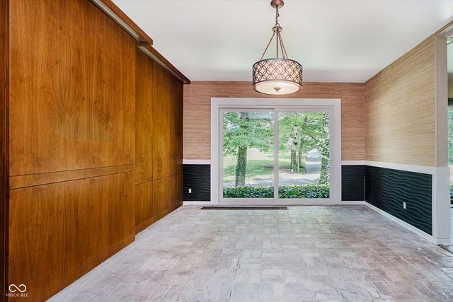 701 Hawthorn Road, New Castle, IN 47362