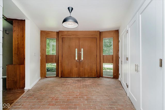 701 Hawthorn Road, New Castle, IN 47362