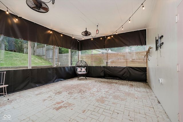 701 Hawthorn Road, New Castle, IN 47362