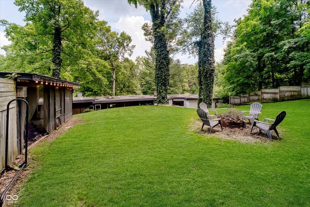 701 Hawthorn Road, New Castle, IN 47362