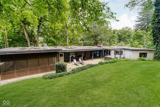 701 Hawthorn Road, New Castle, IN 47362