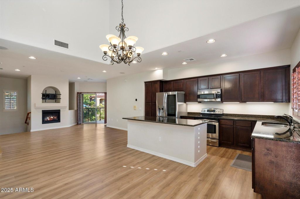 3935 E Rough Rider Road 1034, Phoenix, AZ 85050