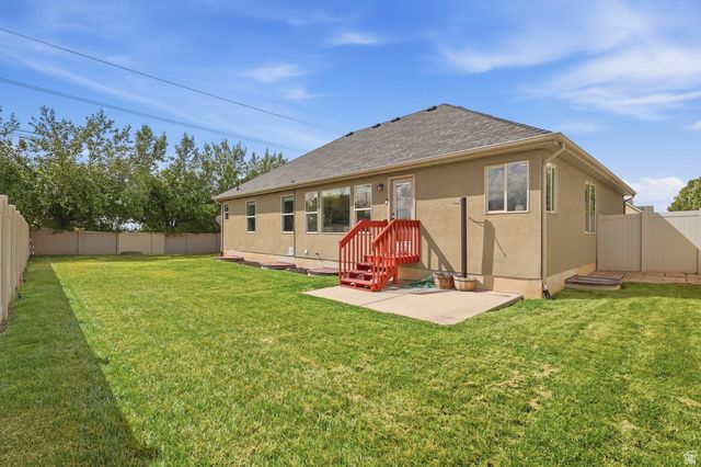 1018 N 2325 W, Layton, UT 84041