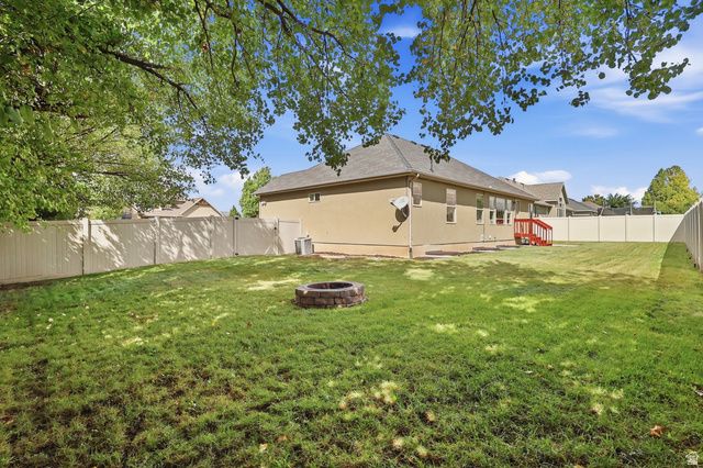 1018 N 2325 W, Layton, UT 84041