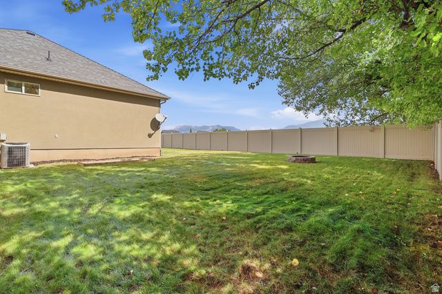 1018 N 2325 W, Layton, UT 84041