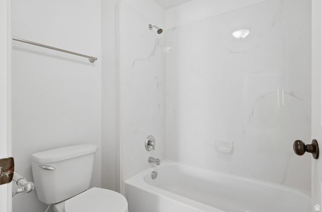 1018 N 2325 W, Layton, UT 84041