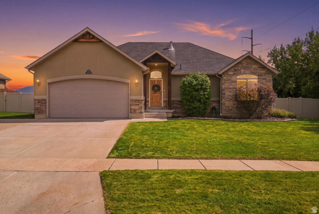 1018 N 2325 W, Layton, UT 84041