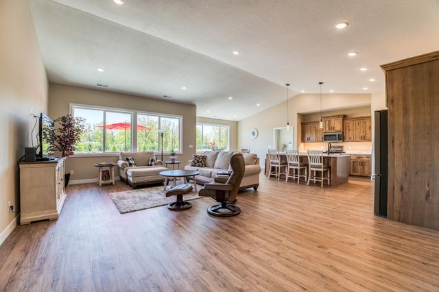 302 Shortcut Lane SW, Bemidji, MN 56601