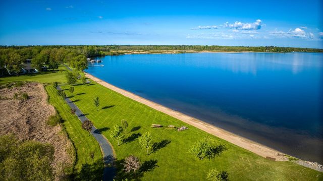 302 Shortcut Lane SW, Bemidji, MN 56601