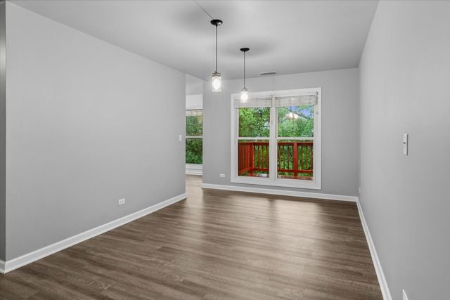 1458 Whitespire Court, Naperville, IL 60565