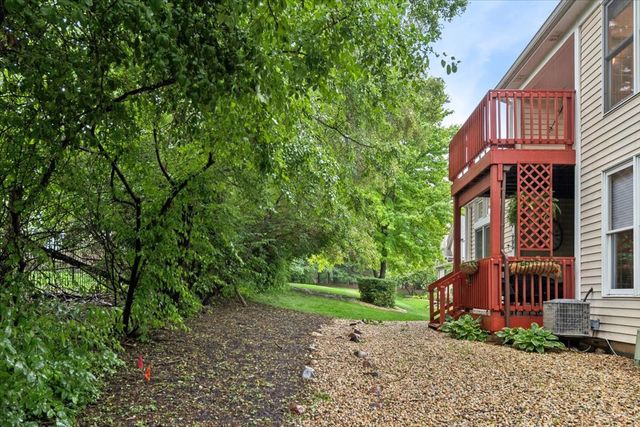 1458 Whitespire Court, Naperville, IL 60565