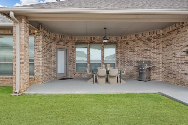 10909 Chriswood Drive, Crowley, TX 76036