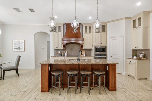 10909 Chriswood Drive, Crowley, TX 76036