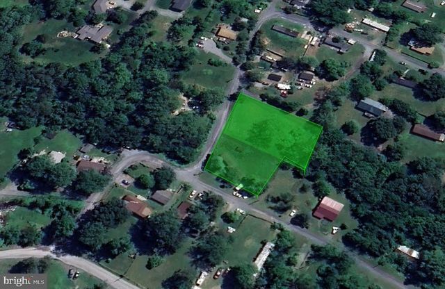 10 CAMPSITE TRL, Harpers Ferry, WV 25425