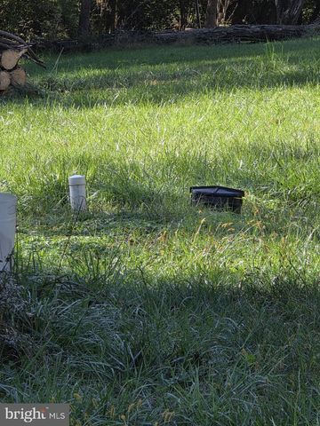 10 CAMPSITE TRL, Harpers Ferry, WV 25425