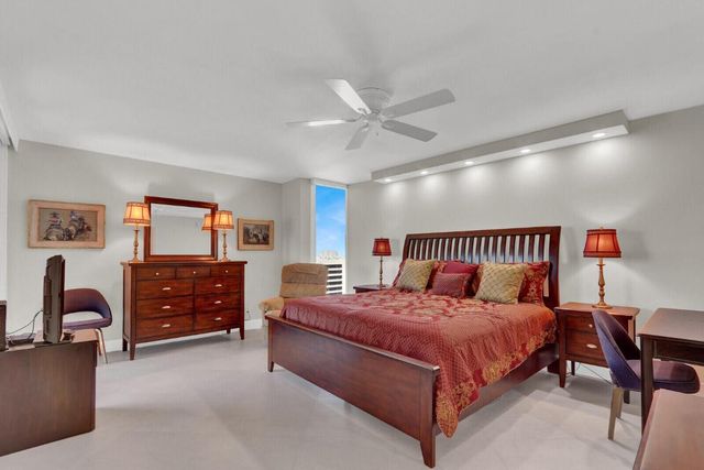 5510 N Ocean Drive 22d, Singer Island, FL 33404