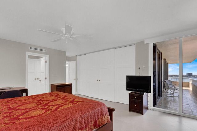 5510 N Ocean Drive 22d, Singer Island, FL 33404