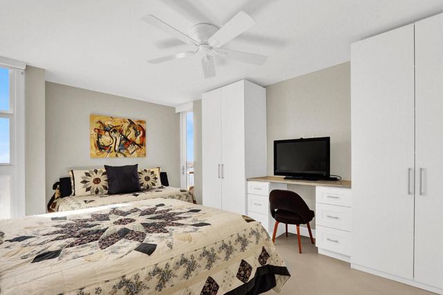 5510 N Ocean Drive 22d, Singer Island, FL 33404